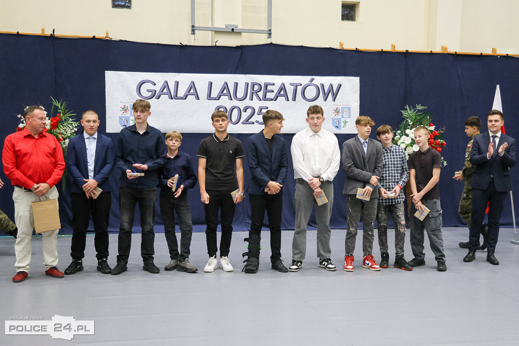Powiatowa Gala Laureatów 2025 w Policach