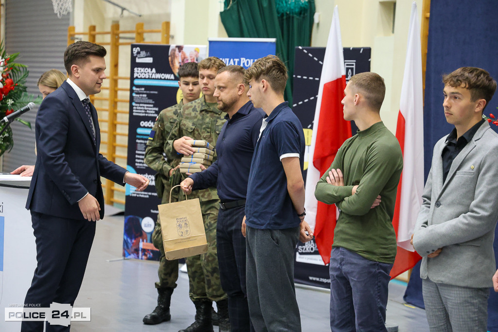 Powiatowa Gala Laureatów 2025 w Policach