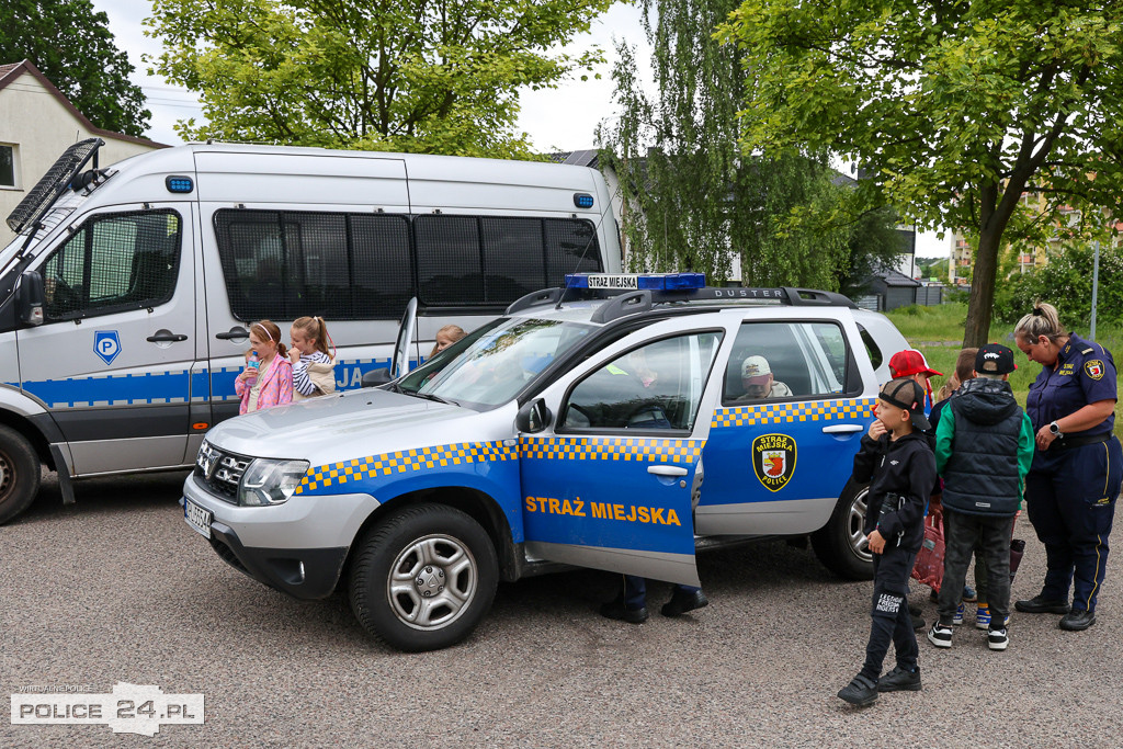 Dzień Dziecka ze służbami mundurowymi