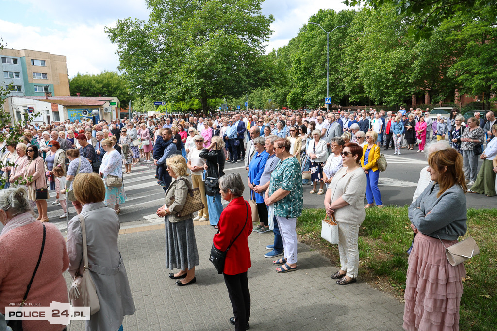 Procesja w parafii pw. św. Kazimierza w Policach