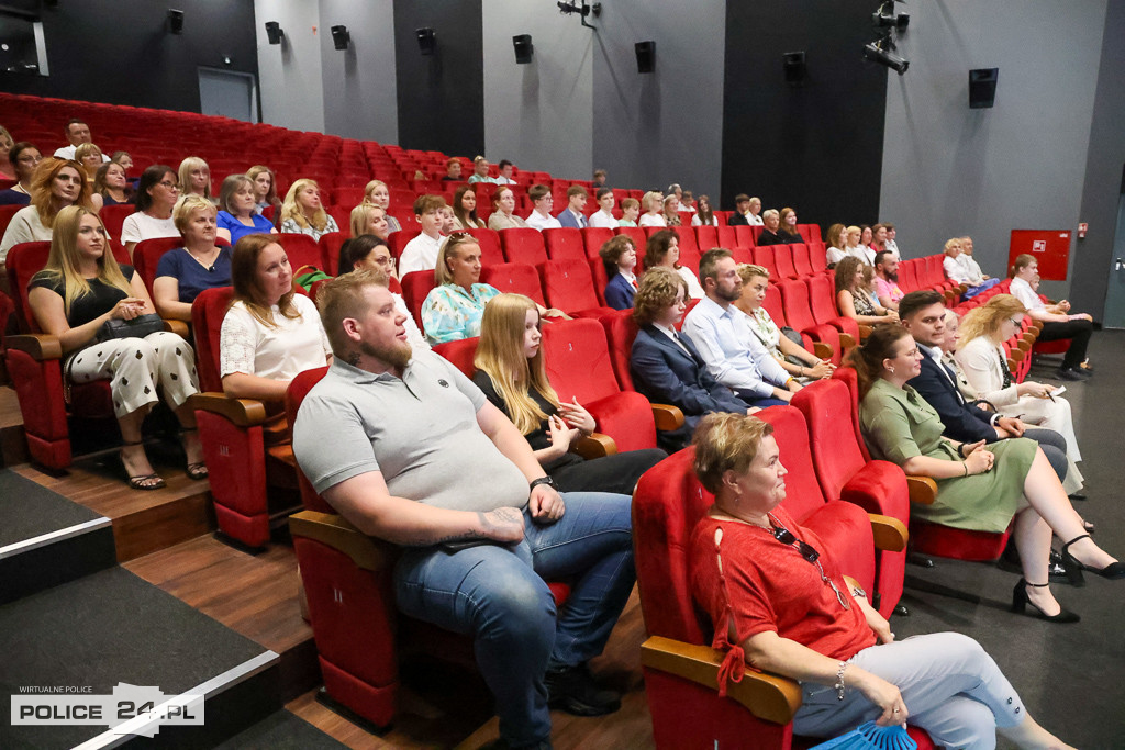 Nagrody dla laureatów konkursów przedmiotowych w gminie Police