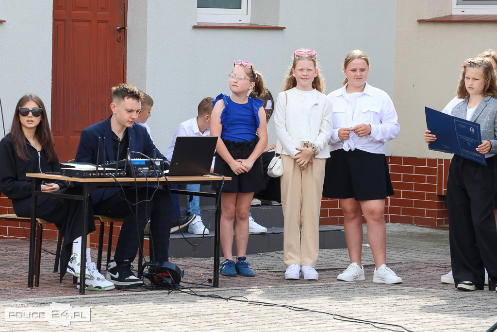 Zakończenie roku szkolnego w SP 3 i SP 8 w Policach