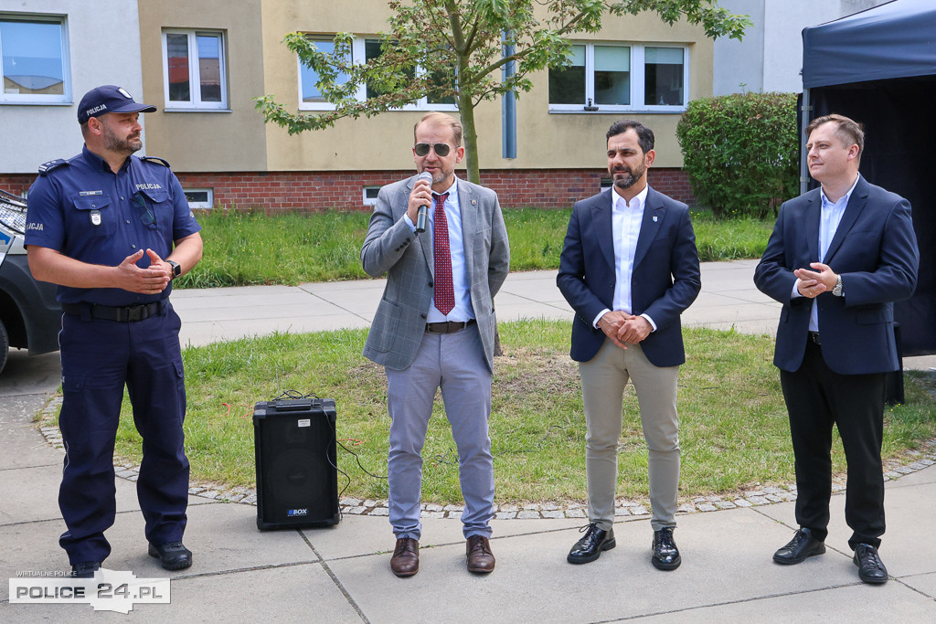 Mundurowe Targi Pracy w Policach