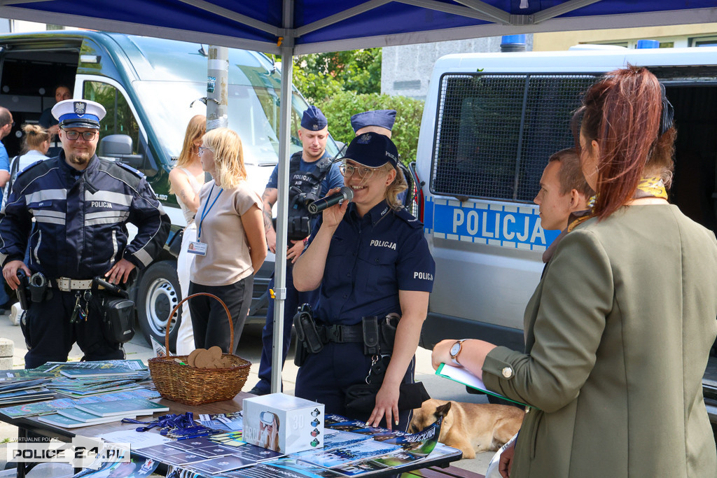 Mundurowe Targi Pracy w Policach