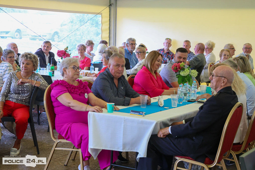 Piknik emerytów policyjnych w Trzebieży