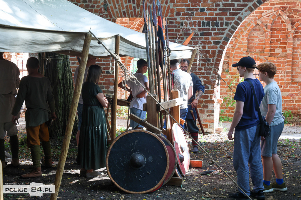 Chrobry – droga do korony