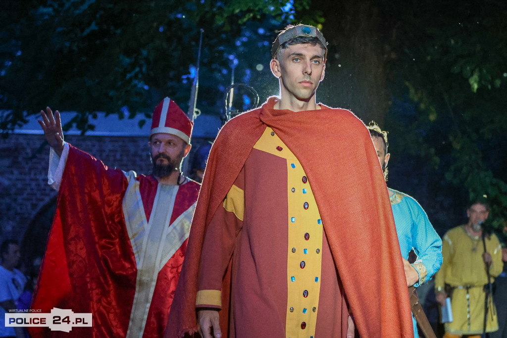 Chrobry – droga do korony