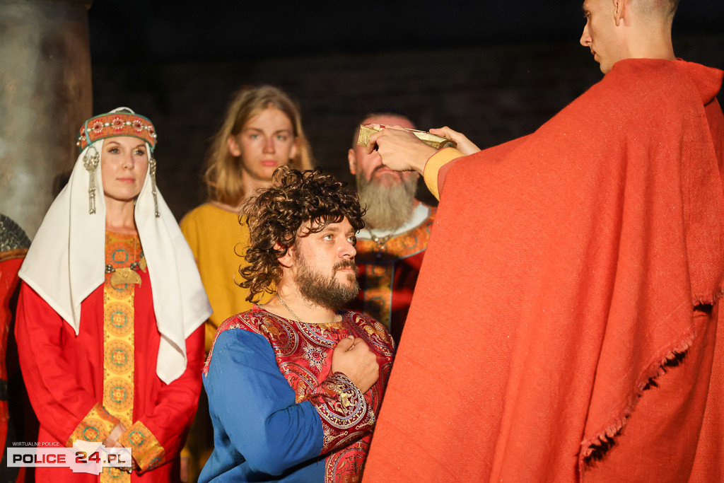 Chrobry – droga do korony