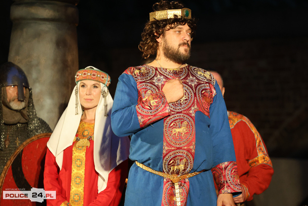 Chrobry – droga do korony