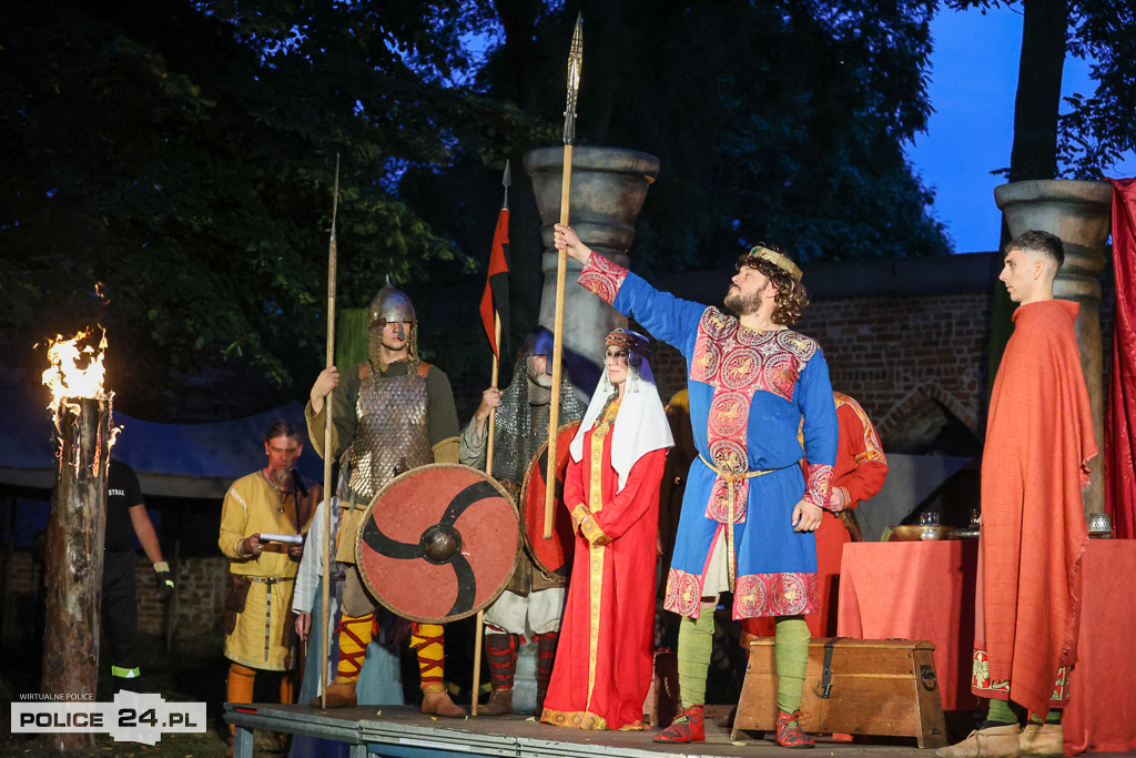 Chrobry – droga do korony