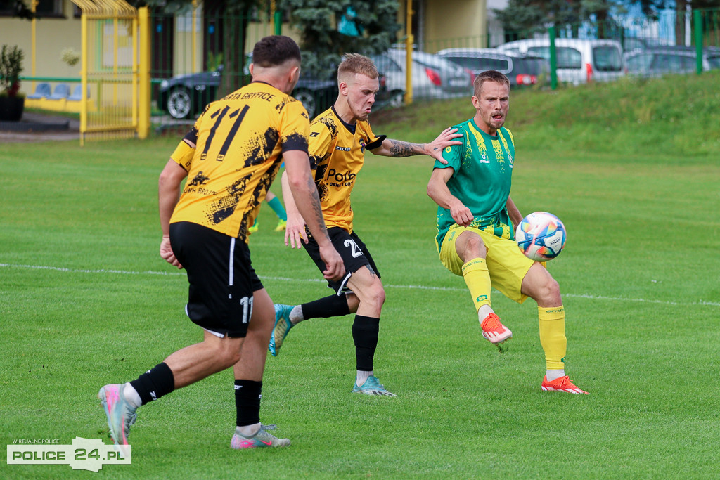 Chemik Police zwycięża ze Spartą Gryfice