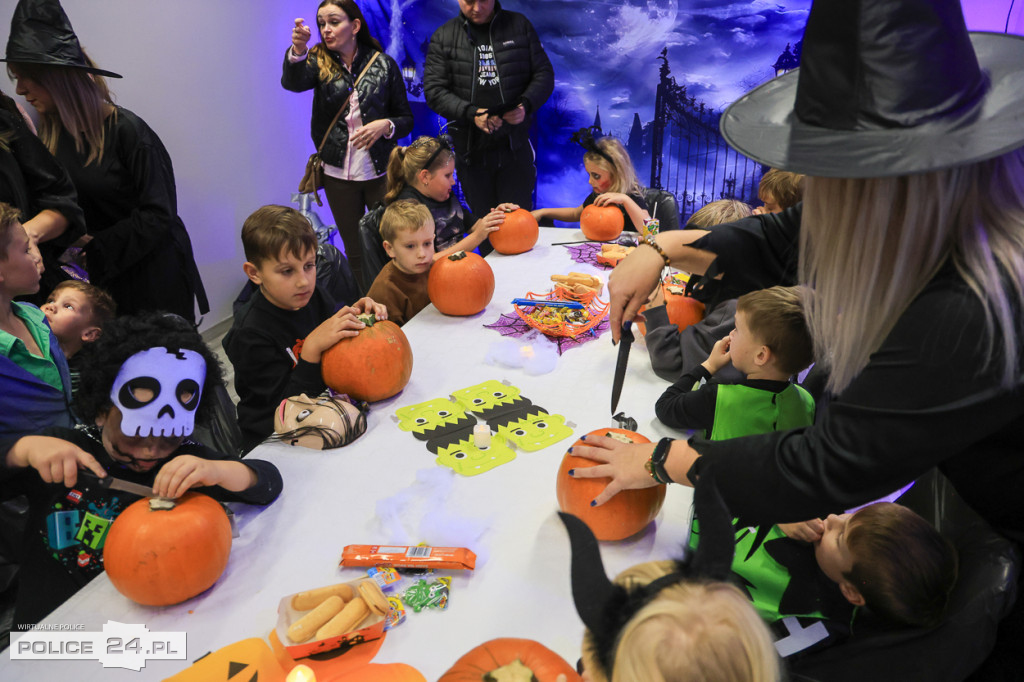 Strasznie Fajne Halloween w Uniemyślu! 