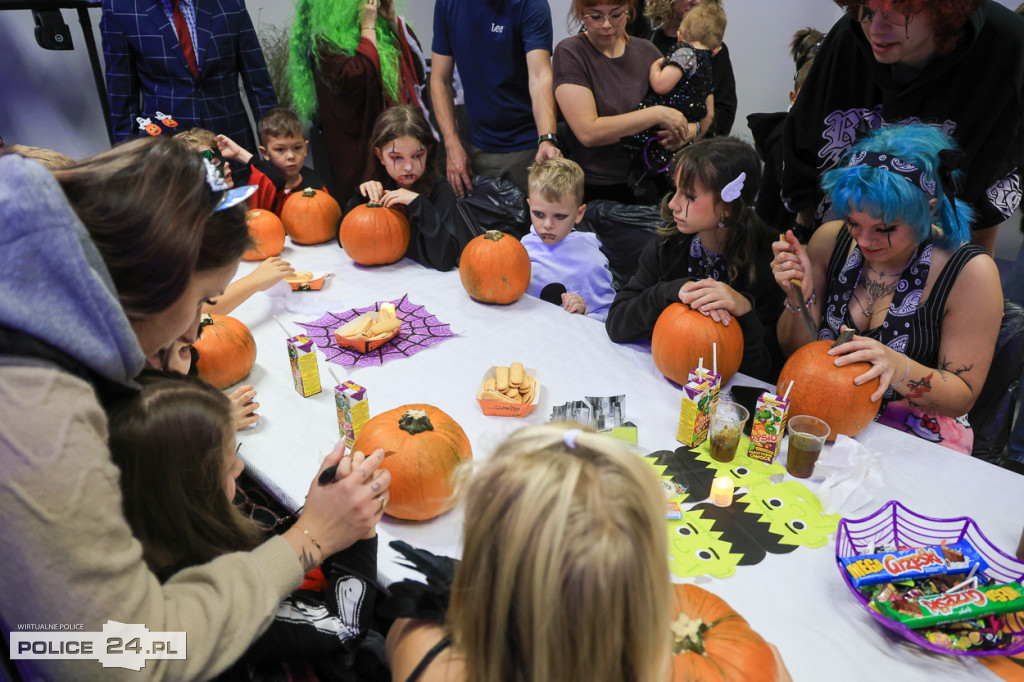Strasznie Fajne Halloween w Uniemyślu! 