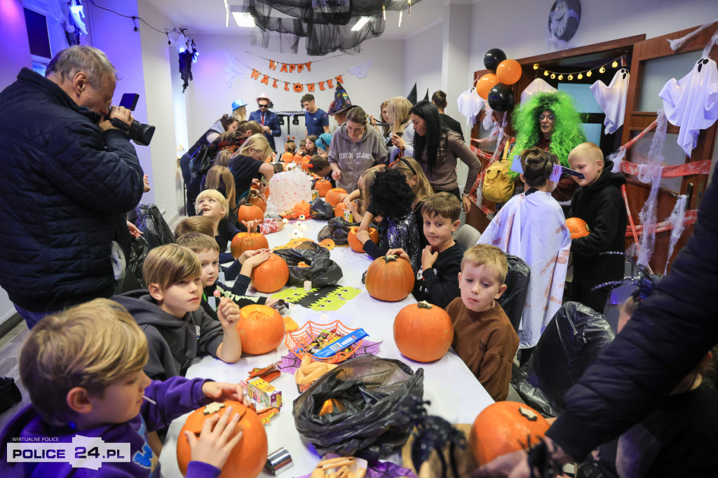Strasznie Fajne Halloween w Uniemyślu! 