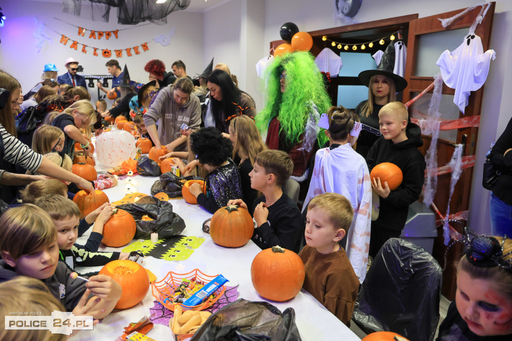 Strasznie Fajne Halloween w Uniemyślu! 
