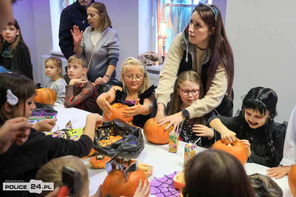 Strasznie Fajne Halloween w Uniemyślu! 