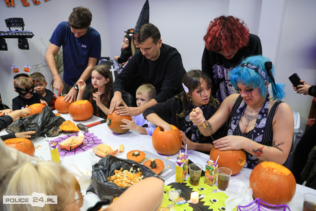 Strasznie Fajne Halloween w Uniemyślu! 