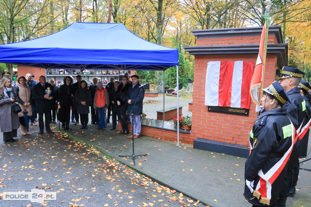 W Policach odsłonięto tablicę poświęconą Stanisławowi Szymaszkowi