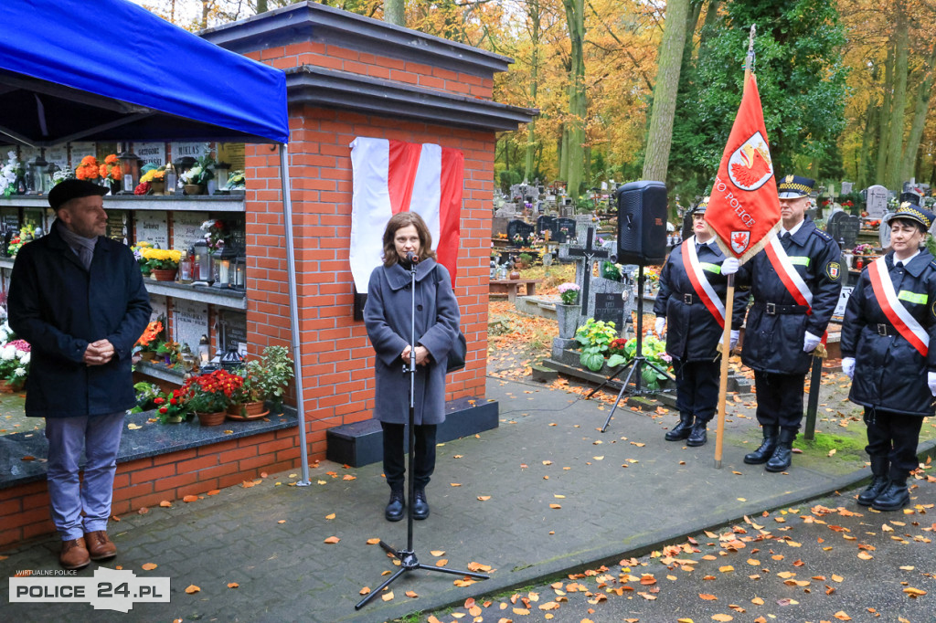 W Policach odsłonięto tablicę poświęconą Stanisławowi Szymaszkowi