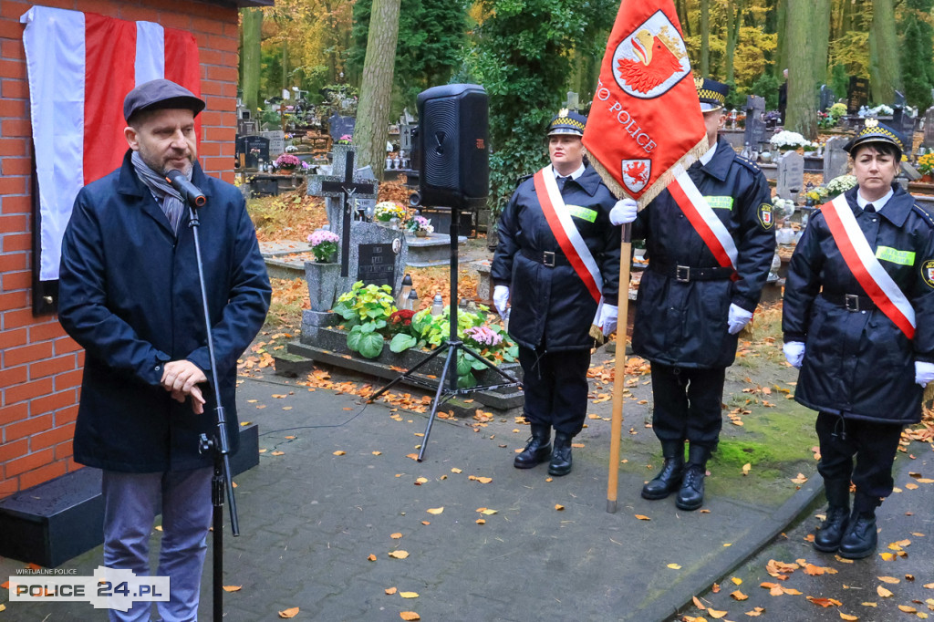 W Policach odsłonięto tablicę poświęconą Stanisławowi Szymaszkowi