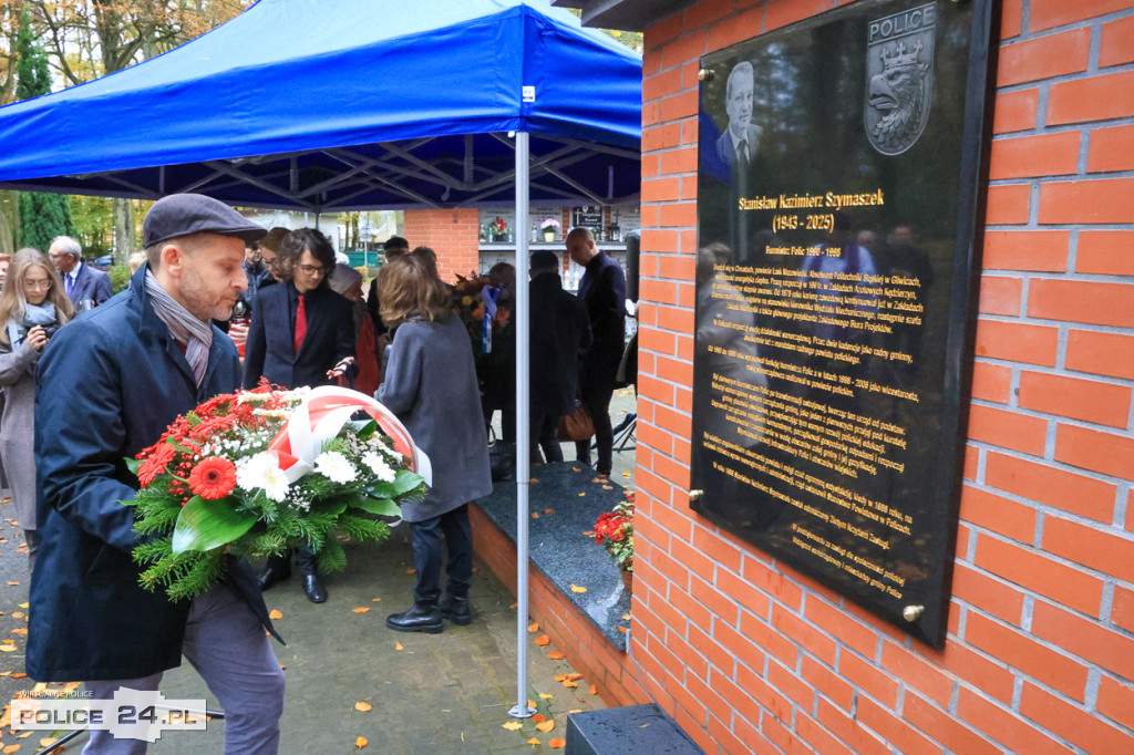 W Policach odsłonięto tablicę poświęconą Stanisławowi Szymaszkowi