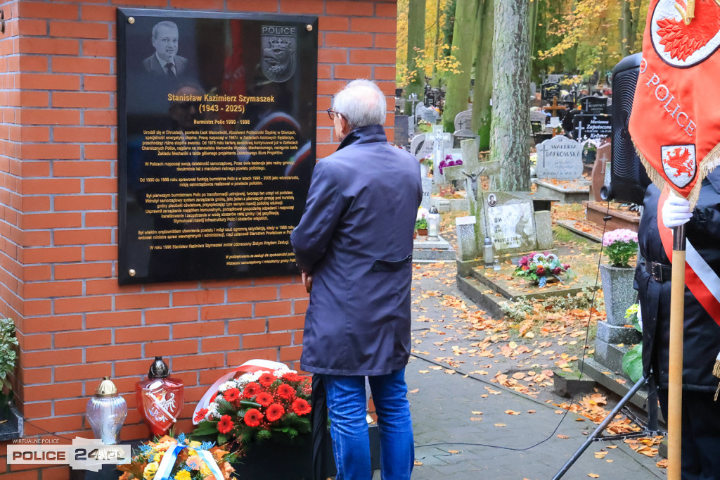 W Policach odsłonięto tablicę poświęconą Stanisławowi Szymaszkowi