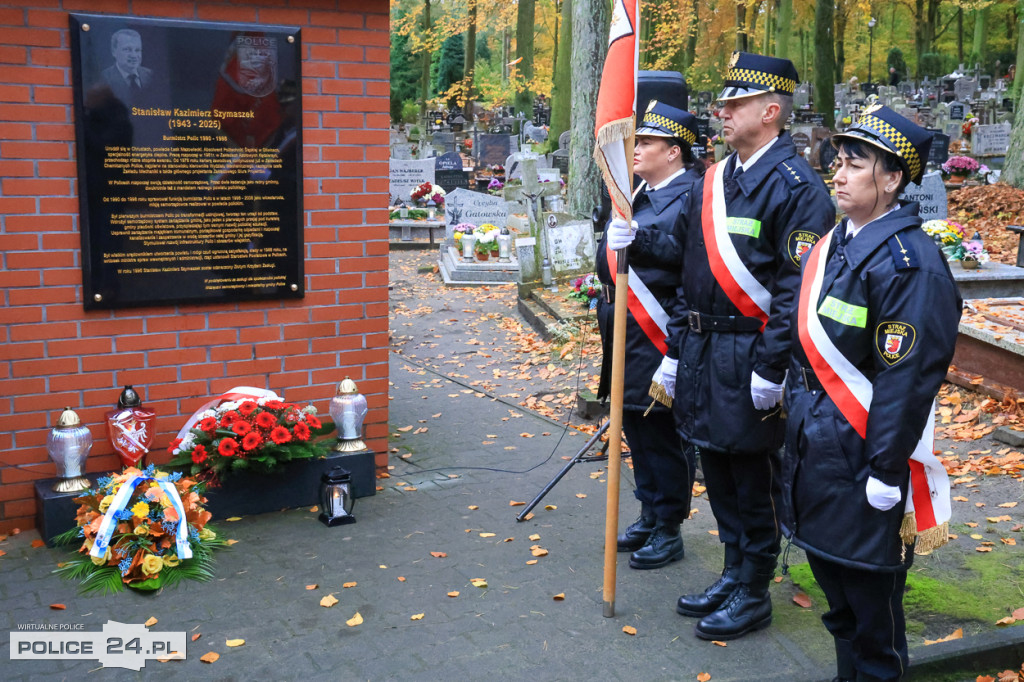 W Policach odsłonięto tablicę poświęconą Stanisławowi Szymaszkowi