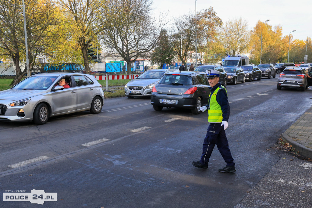 Wszystkich Świętych na polickim cmentarzu 