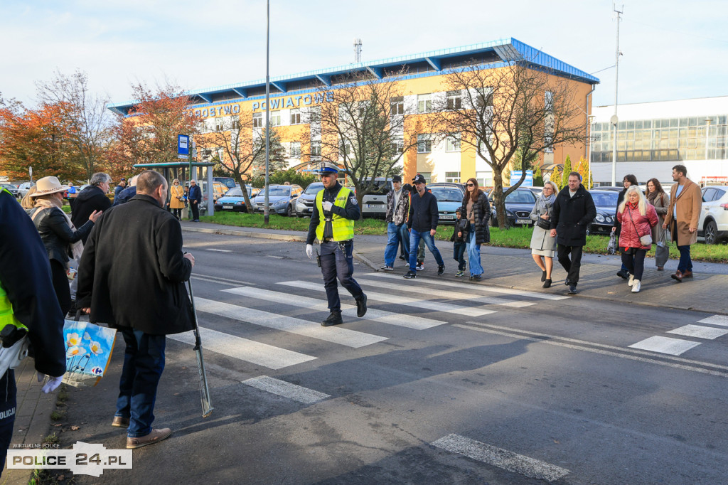 Wszystkich Świętych na polickim cmentarzu 