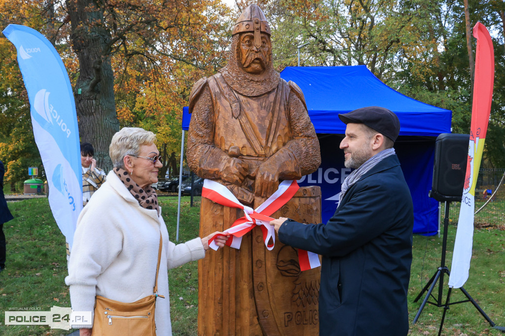 W Mścięcinie odsłonięto rzeźbę Mściwoja