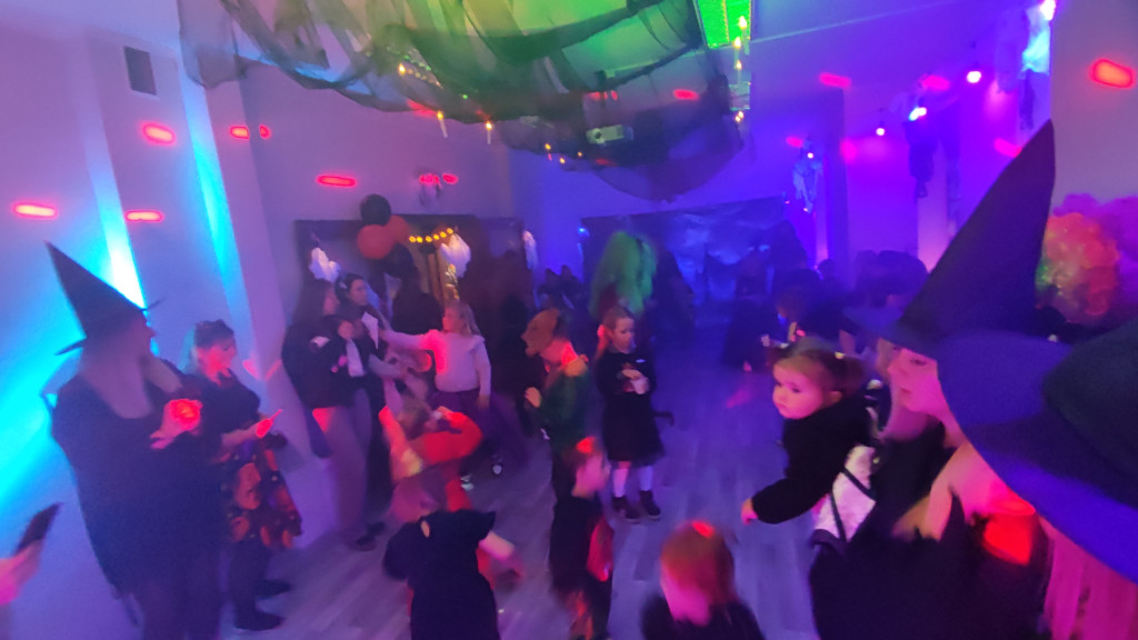 Strasznie Fajne Halloween w Uniemyślu!