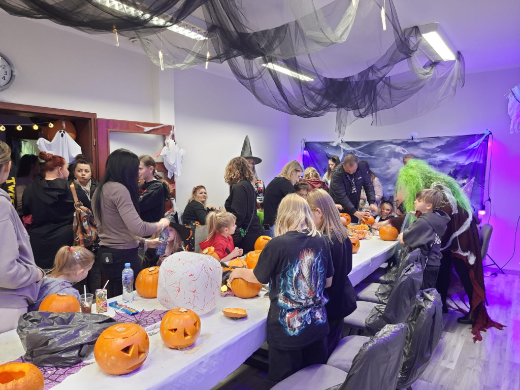 Strasznie Fajne Halloween w Uniemyślu!