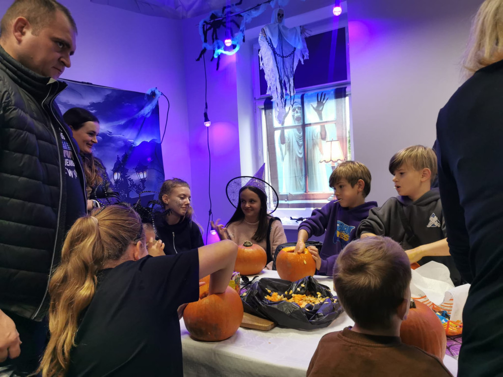 Strasznie Fajne Halloween w Uniemyślu!