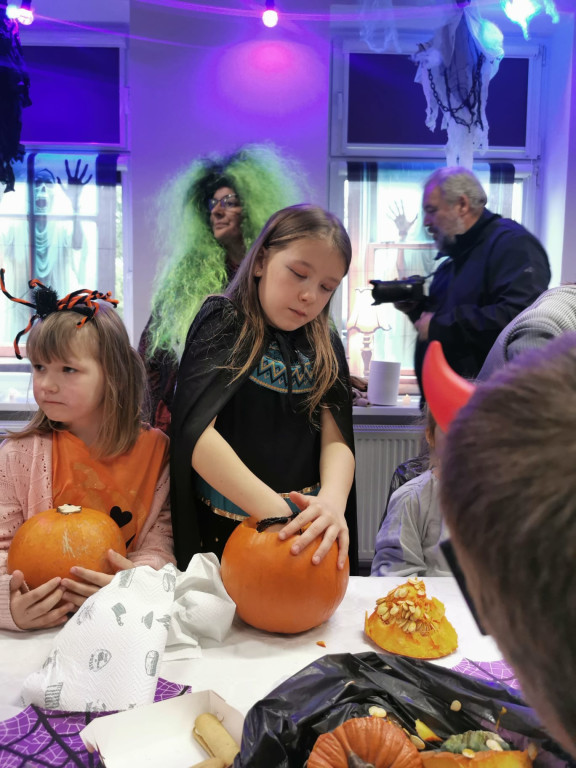 Strasznie Fajne Halloween w Uniemyślu!
