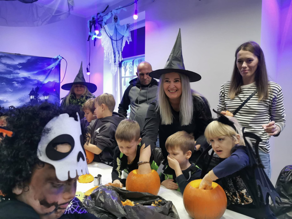 Strasznie Fajne Halloween w Uniemyślu!