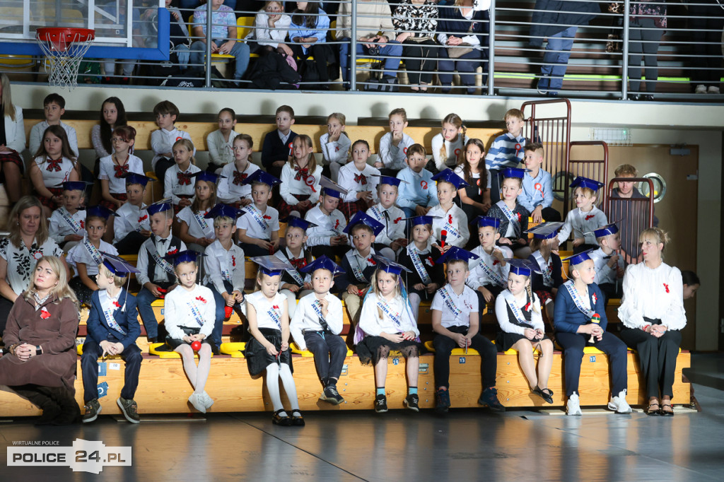 Ślubowanie pierwszoklasistów w Białej