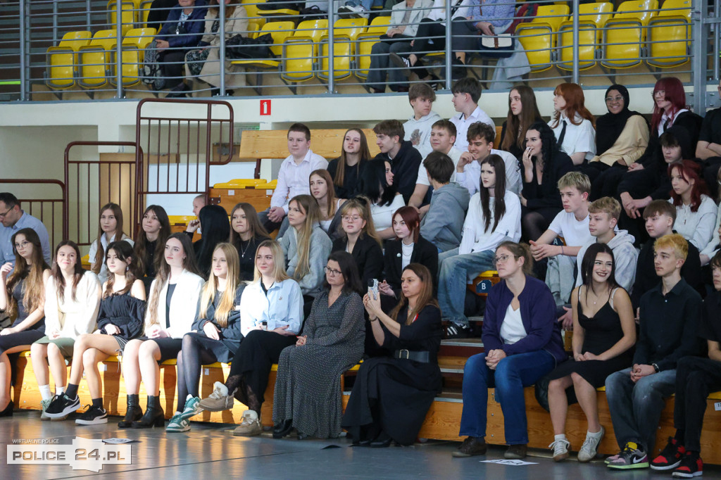 Ślubowanie pierwszoklasistów w Białej