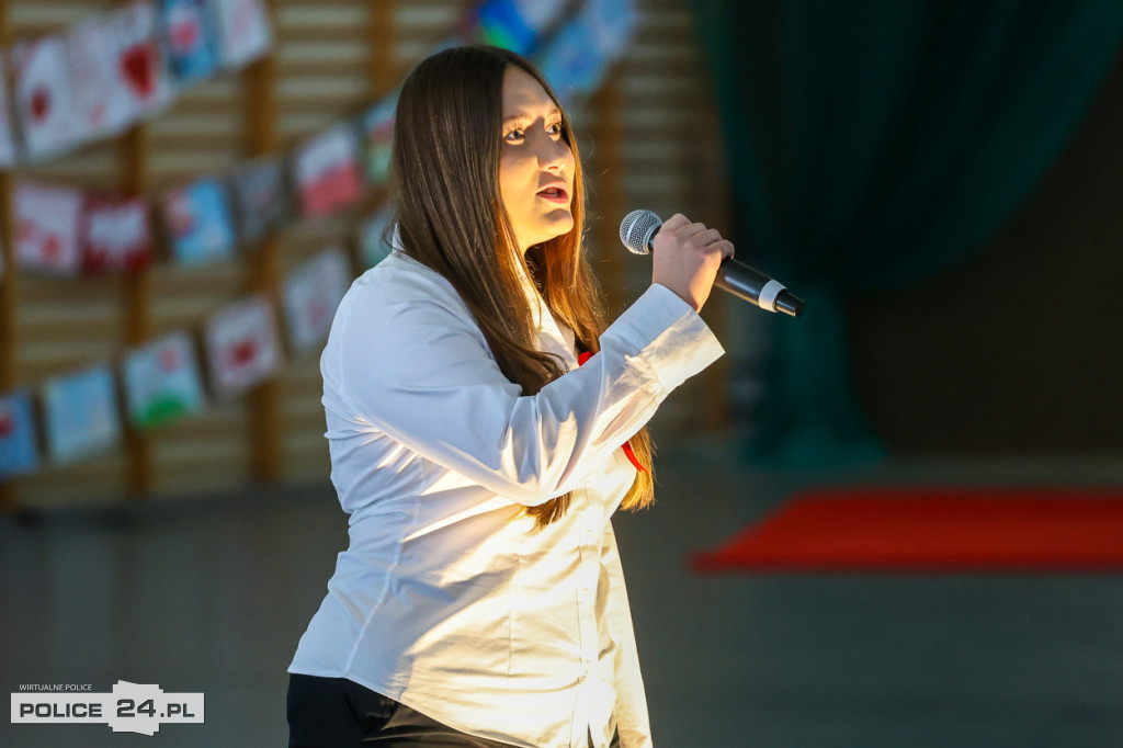 Ślubowanie pierwszoklasistów w Białej