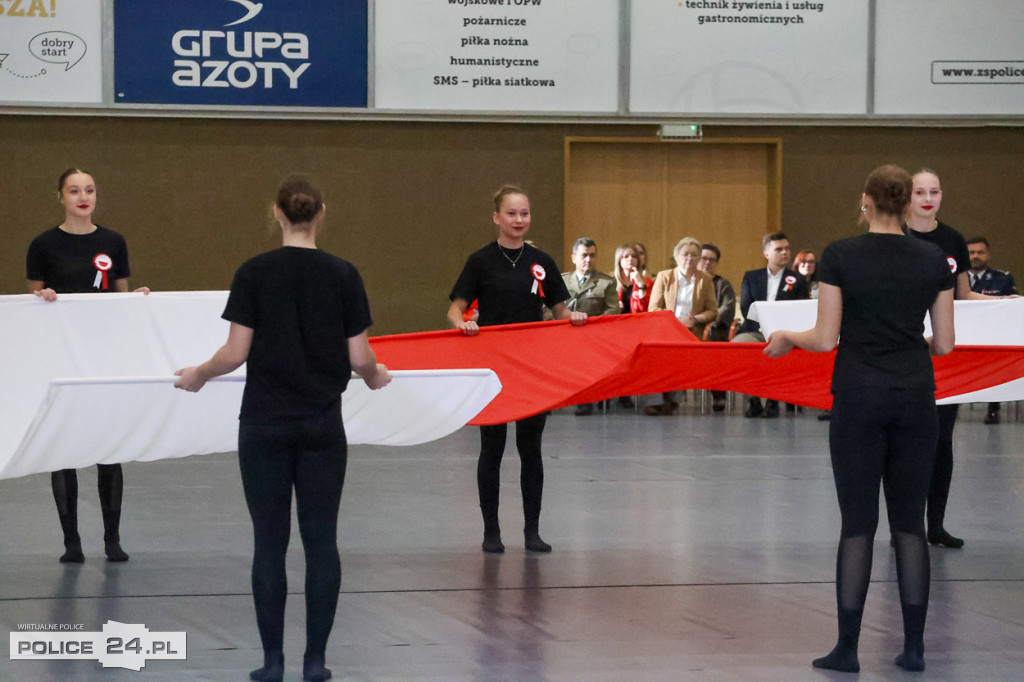 Ślubowanie pierwszoklasistów w Białej