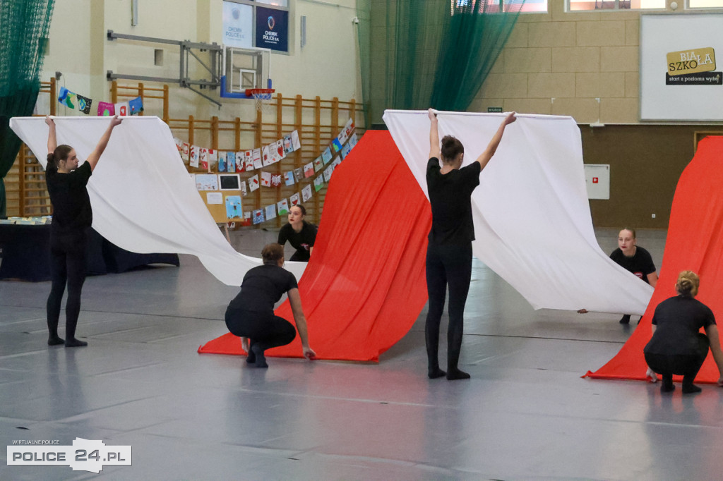 Ślubowanie pierwszoklasistów w Białej