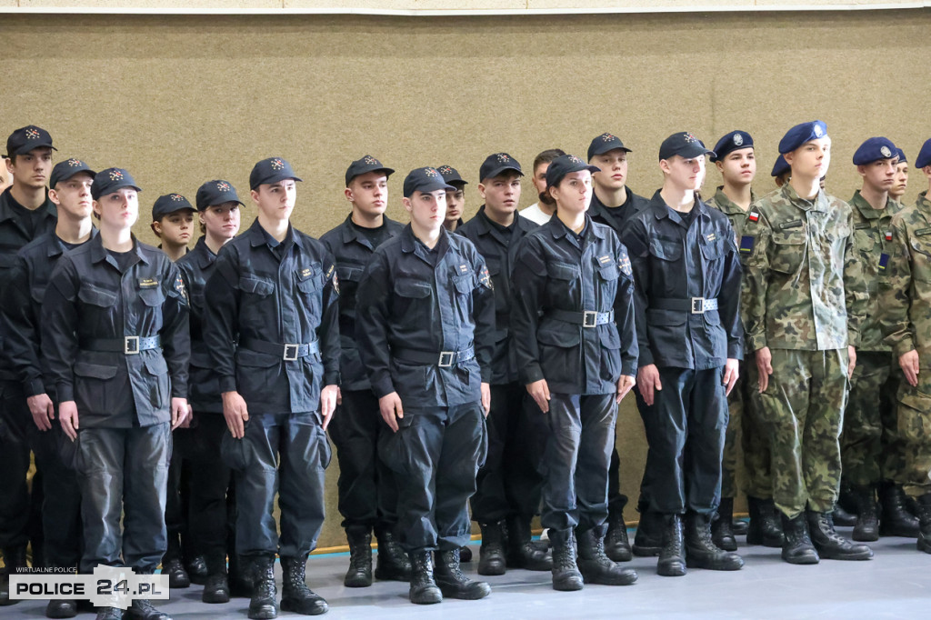 Ślubowanie pierwszoklasistów w Białej