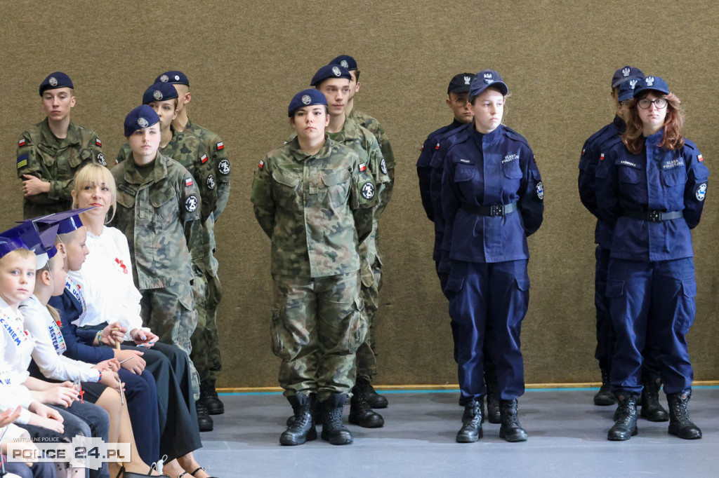 Ślubowanie pierwszoklasistów w Białej