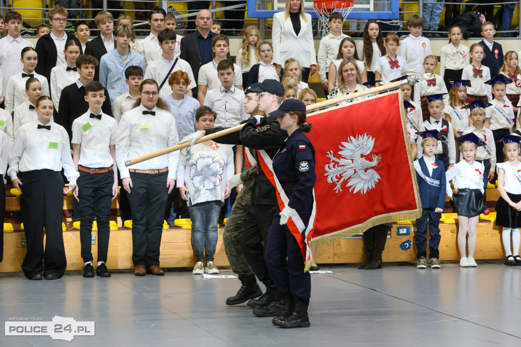 Ślubowanie pierwszoklasistów w Białej