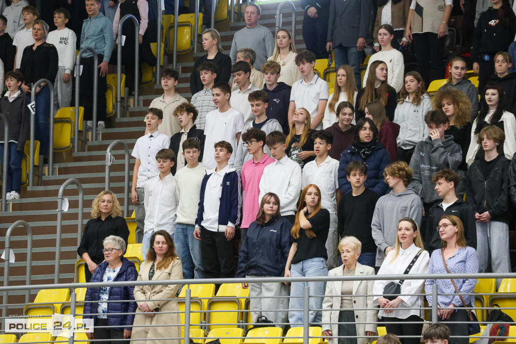 Ślubowanie pierwszoklasistów w Białej