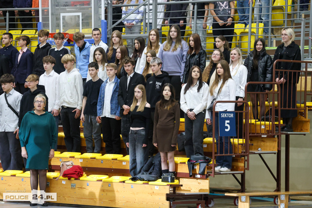 Ślubowanie pierwszoklasistów w Białej