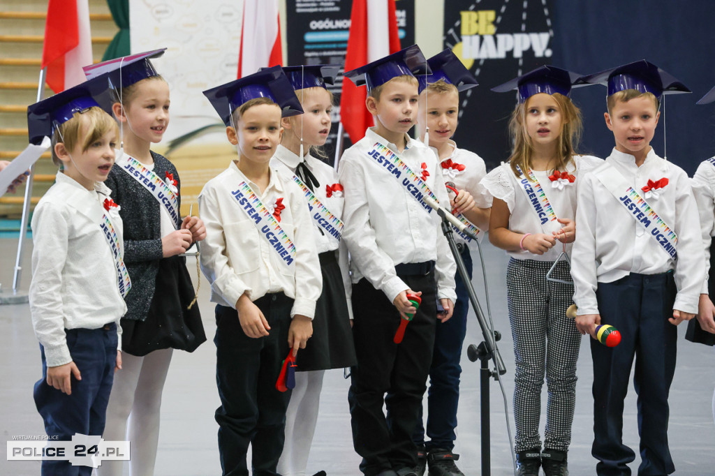 Ślubowanie pierwszoklasistów w Białej