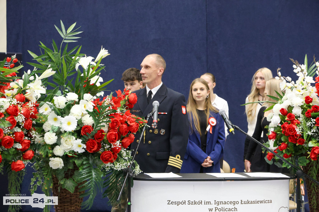 Ślubowanie pierwszoklasistów w Białej