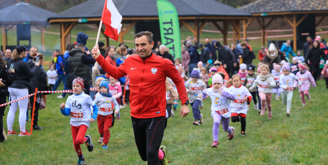 Bieg Niepodległości w Policach - pobiegli też najmłodsi