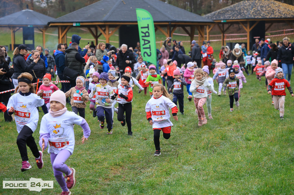 Bieg Niepodległości w Policach - pobiegli też najmłodsi