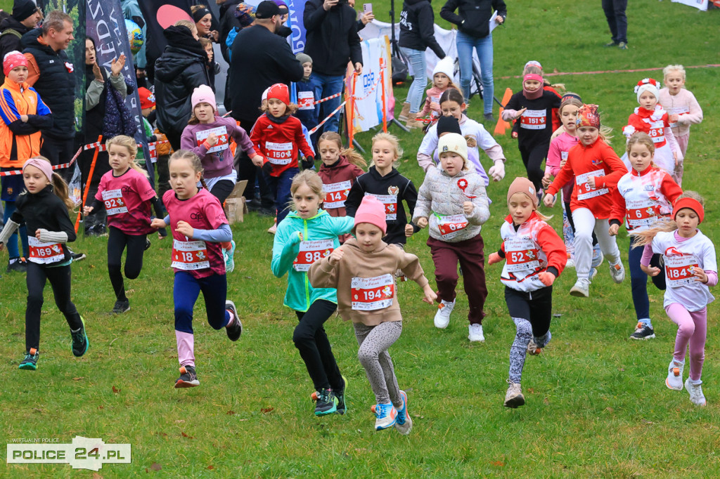 Bieg Niepodległości w Policach - pobiegli też najmłodsi